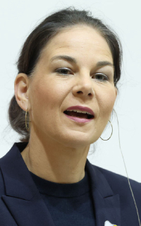 �A���i���[�i���x�A�{�b�N