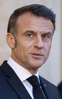 �G�}�j���G�����}�N����