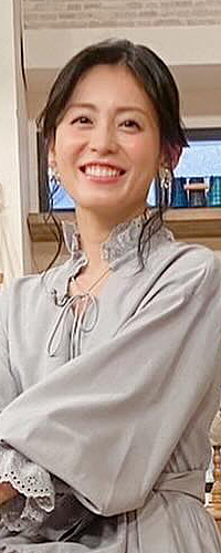 �{���� ���C�J