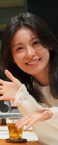 �{���� ���C�J