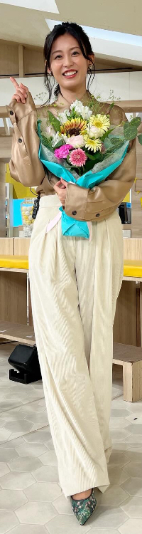 �{���� ���C�J